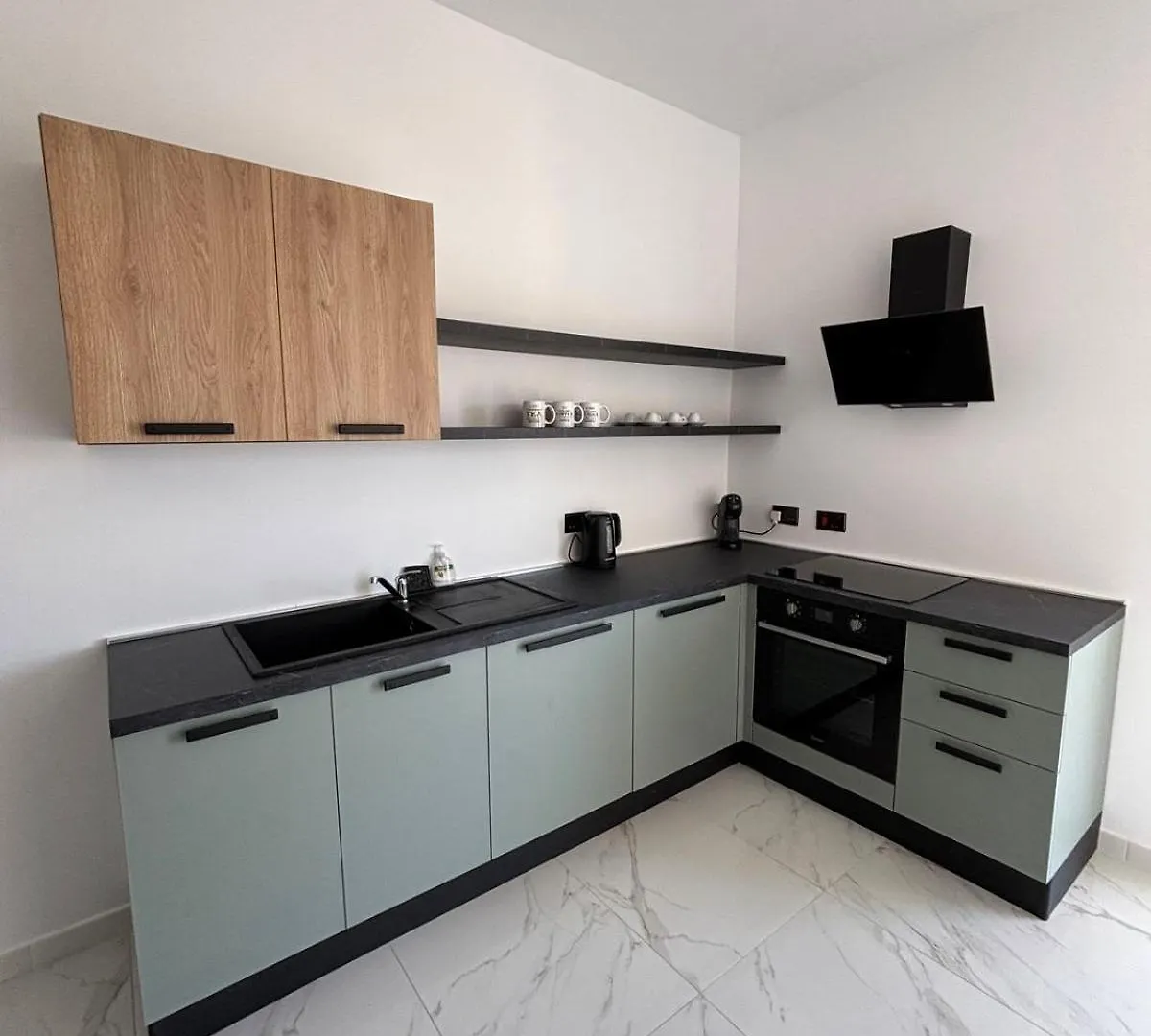 Zero55Rooms 3-Bed 3-Bath Apartment With Sea Views Sliema Malta