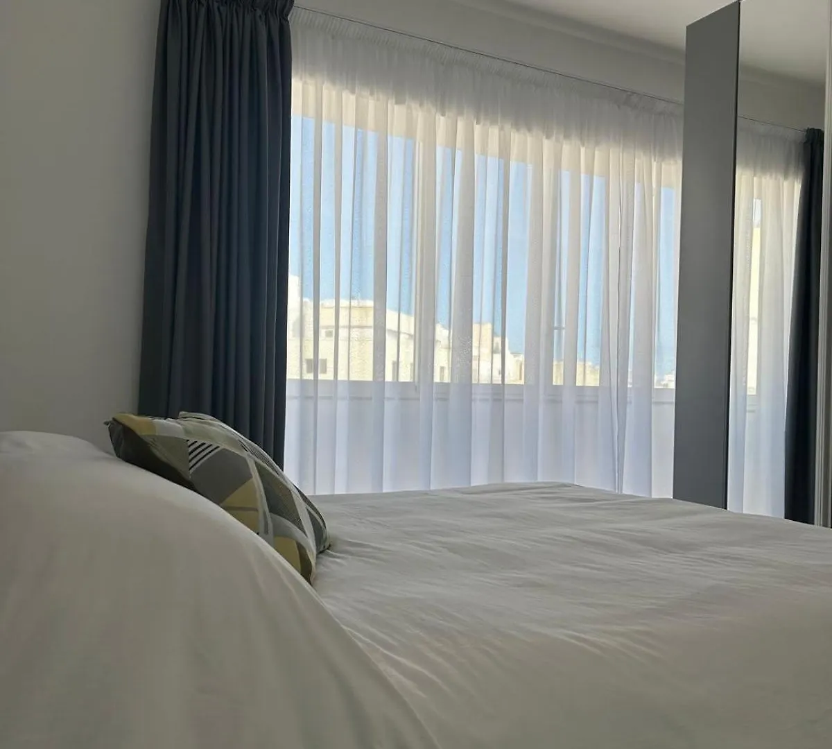 Zero55Rooms 3-Bed 3-Bath Apartment With Sea Views Sliema