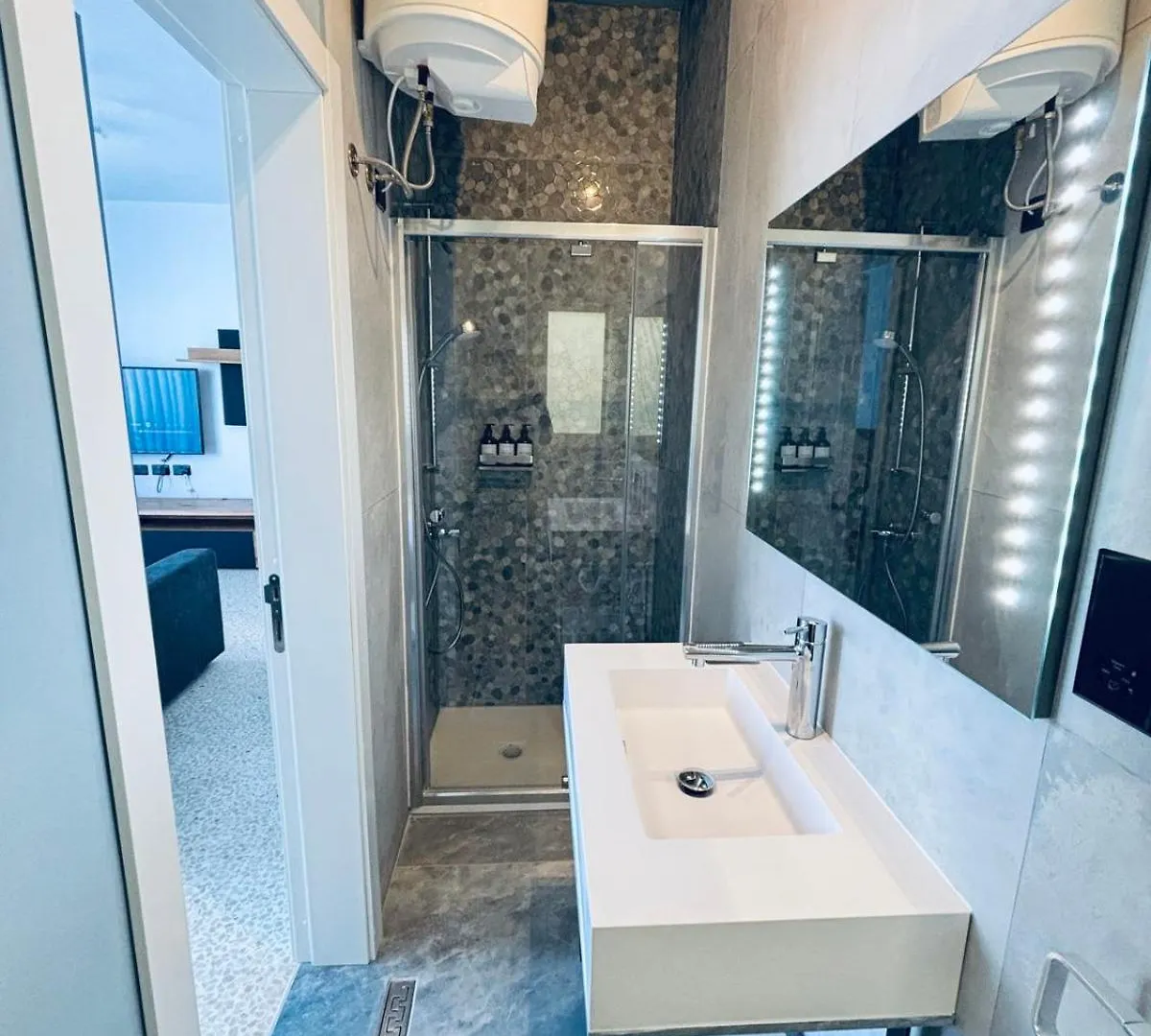 Zero55Rooms 3-Bed 3-Bath Apartment With Sea Views Sliema Malta
